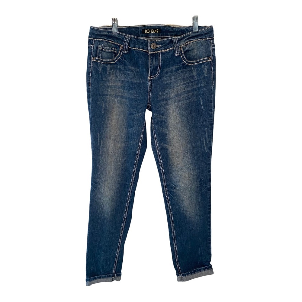 ZCO mid rise medium wash skinny jeans size 13